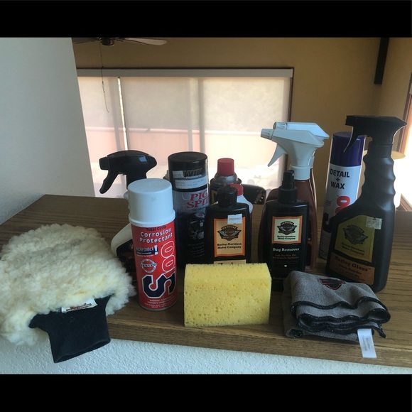 Motorcycle Care Bundle - Picture 1 of 6